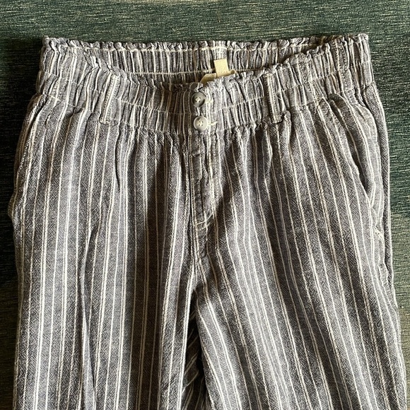 Briggs Coastal Linen Striped Beach Pants - Picture 7 of 9